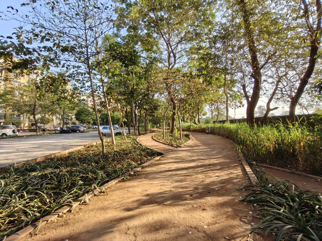 OnePlus 15R: дата виходу в Україні та ключові зміни