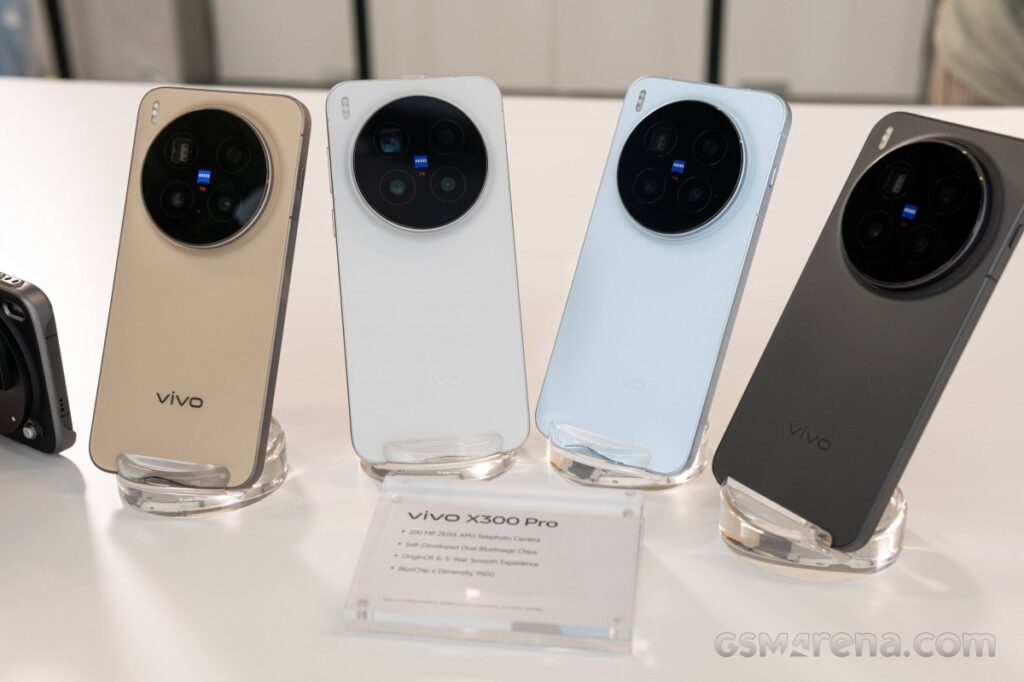 vivo X300 Ultra — смартфон или уже камера? 400 мм, 200 Мп и 70-кратный зум